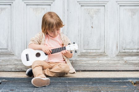 Фортепиано, гитара или ударные: какой музыкальный инструмент выбрать ребенку? - « Как воспитывать ребенка»