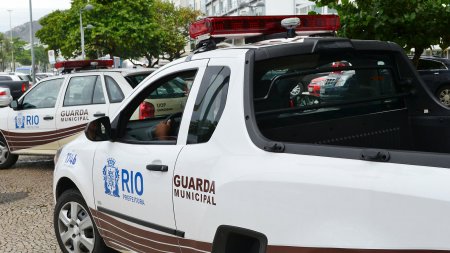 Бразильский школьник убил учительницу и детей - «Новости»