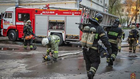 Число жертв пожара в гостинице в Москве увеличилось - «Новости»