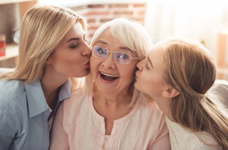 Бабушкина любовь: обозначаем границы - « Как воспитывать ребенка»