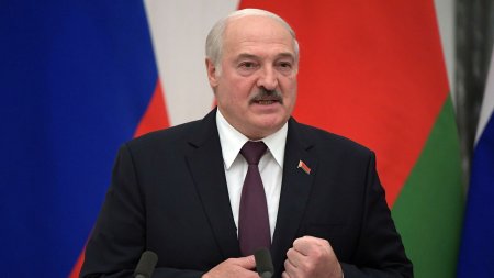 Лукашенко призвал не допустить столкновений на белорусско-польской границе - «Мой папа знает»