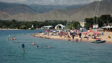 Ростуризм предложил образовать морской курорт для семейного отдыха - «Семья»
