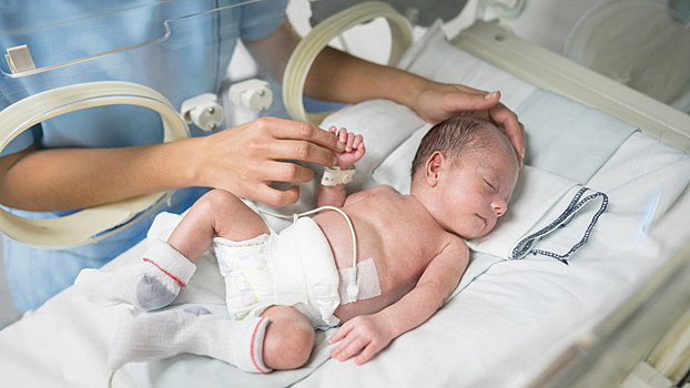 Как посетить недоношенного ребёнка в реанимации: правила и рекомендации - «Малыши»