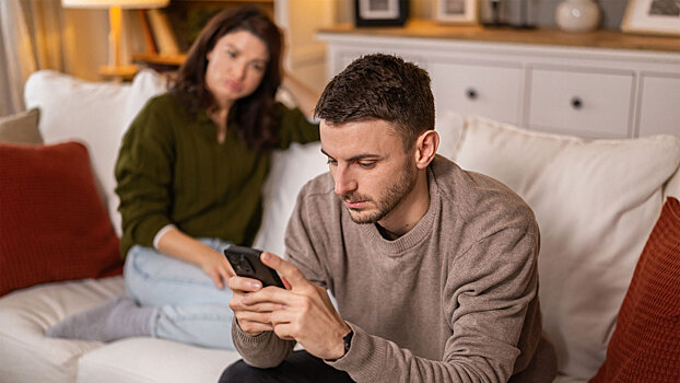 Почему в отношениях возникает чувство одиночества и как с ним справиться - «Мой папа знает»